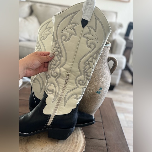 NWOT Women's Kenzi Tall Western Dress Boots with Memory Foam Wild Fable - Picture 8 of 10